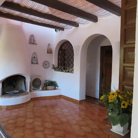 Lestartit Les Acasies 3 Vakantiehuis *